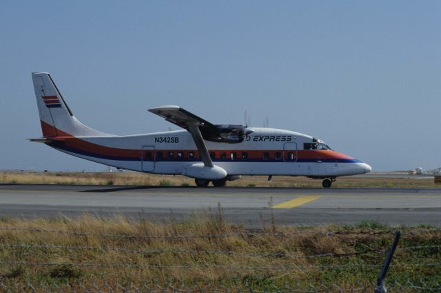 N342SB — - Taxing at San Francisco Intl Airport on 1991/09/11