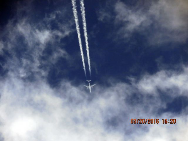 Boeing 757-200 (N959FD)