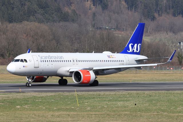 Airbus A320neo (LN-RGN)