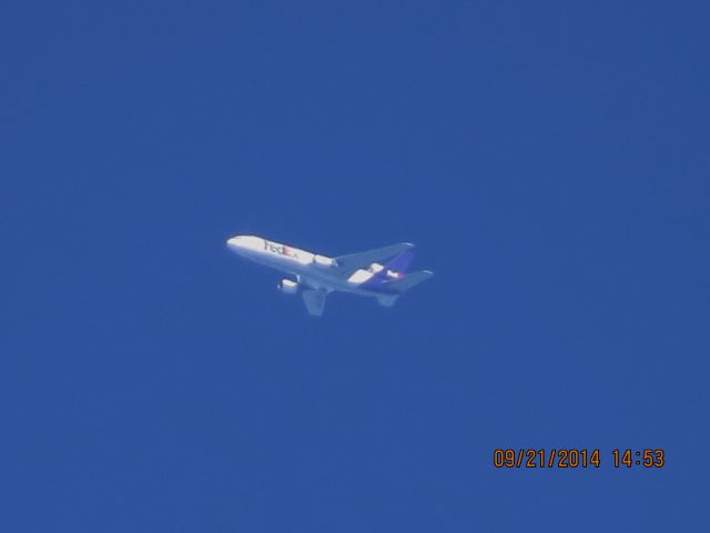 McDonnell Douglas DC-10 (N566FE) - FedEx flight 507 from MEM to SEA over Southeastern Kansas at 34,000 feet.