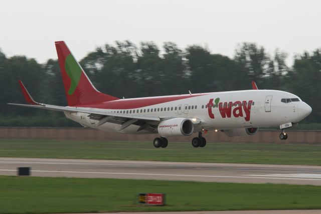 Boeing 737-800 (HL8056)