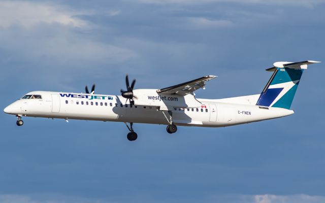 de Havilland Dash 8-400 (C-FNEN)