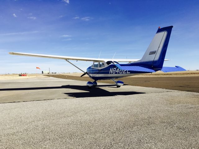 Cessna Skyhawk (N8402L)