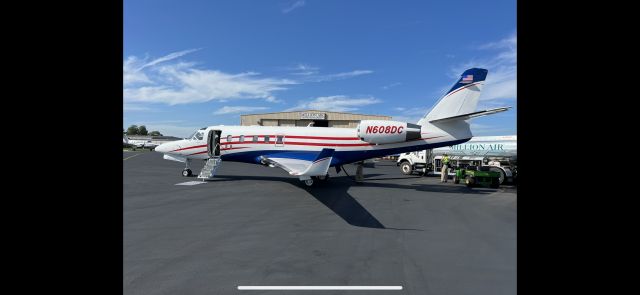 IAI Gulfstream G100 (N608DC)