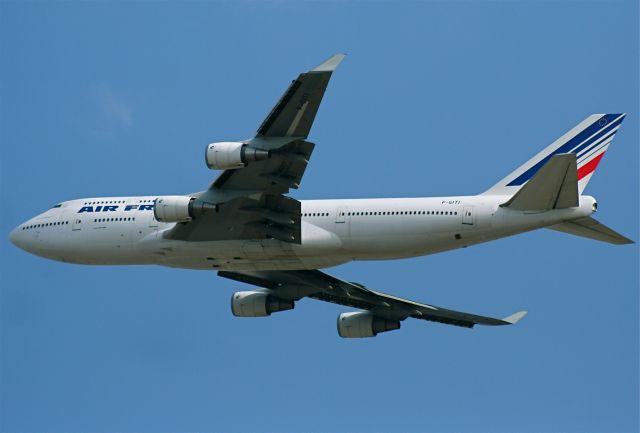 Boeing 747-200 (F-GITI)