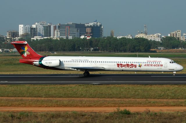 McDonnell Douglas MD-83 (S2-AEH)