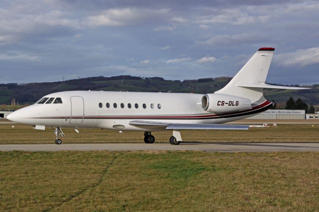 Dassault Falcon 2000 (CS-DLG)
