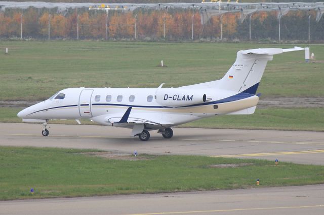 Embraer Phenom 300 (D-CLAM)