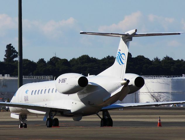 Embraer Legacy 600/650 (B-3097) - I take a picture on Dec 25, 2017.