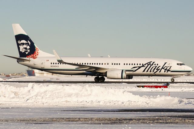 Boeing 737-800 (N590AS) - 02/10/13 -the day after the blizzard of 2013