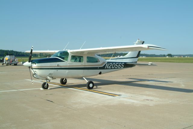 Cessna Centurion (N2056S)