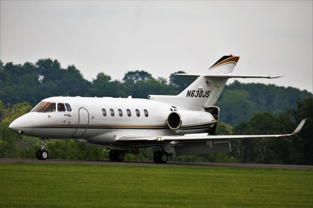 Hawker 800 (N630JS)