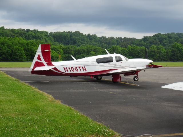 Mooney M-20 (N106TN)