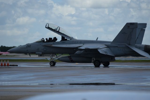 McDonnell Douglas FA-18 Hornet (16-6791) - C/N F 164 Callsign FUBU VX-9 Vampires Prior To Departure KMCO