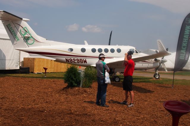 Beechcraft Super King Air 200 (N929BW)