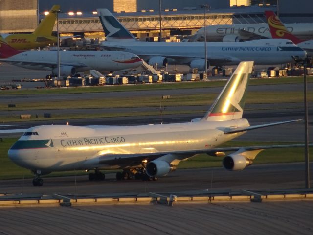 Boeing 747-400 (B-LIE)