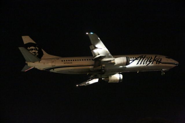 BOEING 737-400 (N708AS)