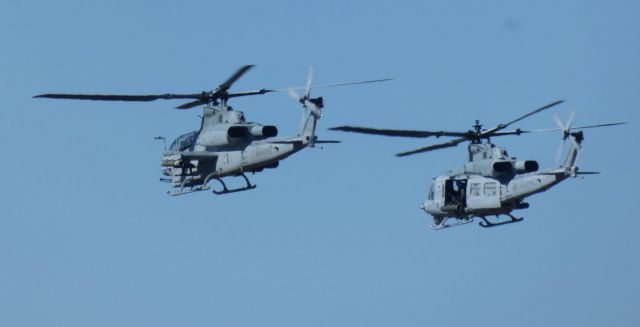 BELL UH-1Y (16-9283) - Shortly after liftoff is this US Marine Bell "Venmon" UH-1Y Super Huey in the Autumn of 2024. A US Marine Viper Gunship accompanies on the left.