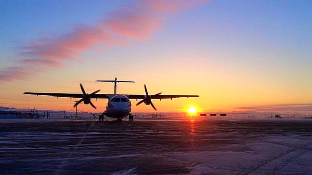 C-FTCP — - Iqaluit Sunset in dark season