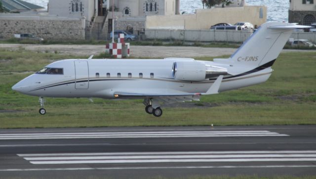 Canadair Challenger (C-FJNS)