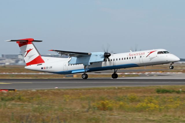 de Havilland Dash 8-300 (OE-LGE)