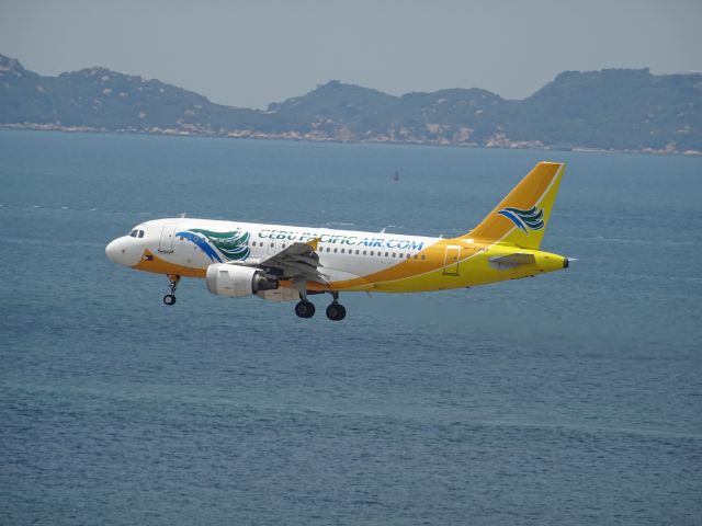 Airbus A320 (RP-C3189)