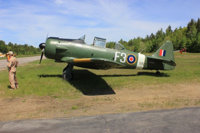 North American T-6 Texan (C-GBQB) - C-GBQB North American Harvard RVA-Aéroport du lac à la Tortue QC.CSL3 08-06-2019.