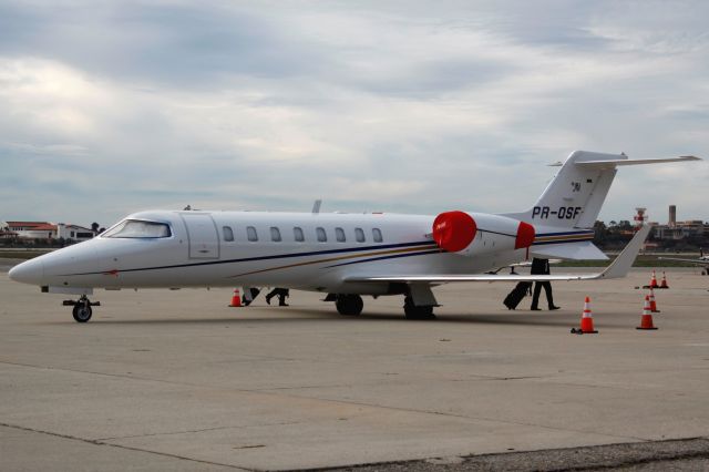 Learjet 45 (PR-OSF)