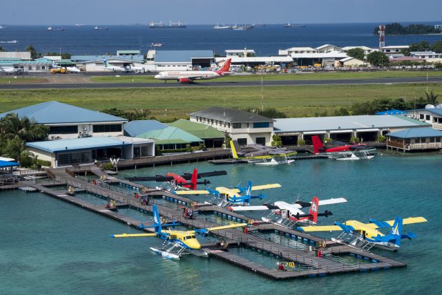 De Havilland Canada Twin Otter (8Q-TMN) - Male City-Airport - luck photo -