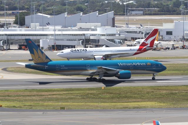 Boeing 777-200 (VN-A146)