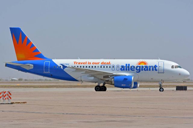 Airbus A319 (N307NV) - Allegiant Airbus A319-112 N307NV at Phoenix-Mesa Gateway Airport on April 15, 2016.