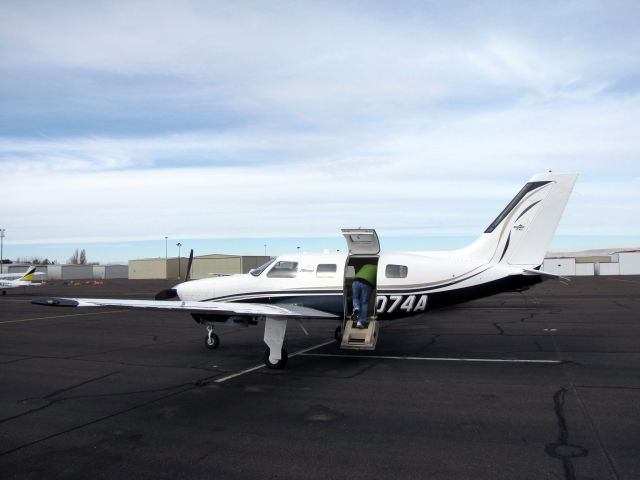 Piper Malibu Mirage (N6074A)