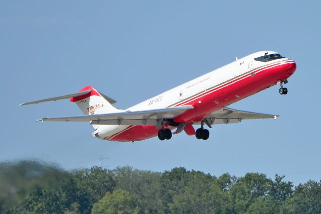 Douglas DC-9-10 (XA-UZJ) - 5-L 09-18-20