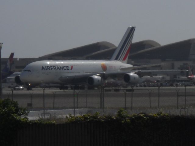 Airbus A380-800 (F-HPJE) - Air France A380 w/ new logo!--FRANCE/CHINA anniversary!