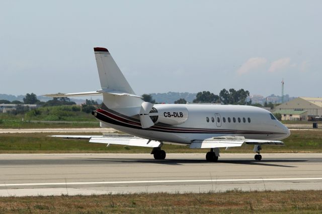 Dassault Falcon 2000 (CS-DLB) - 04 AOUT 2015