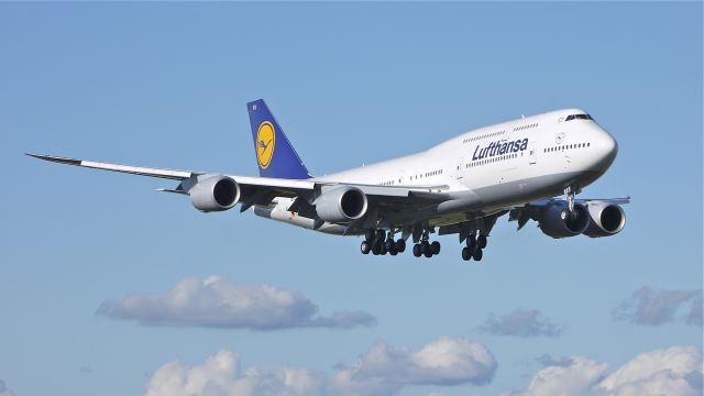 BOEING 747-8 (D-ABYA) - BOE22 (LN:1443) on final approach to runway 16R to complete a flight test on 4/14/12.