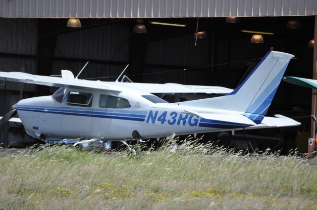 Cessna Centurion (N43RG)