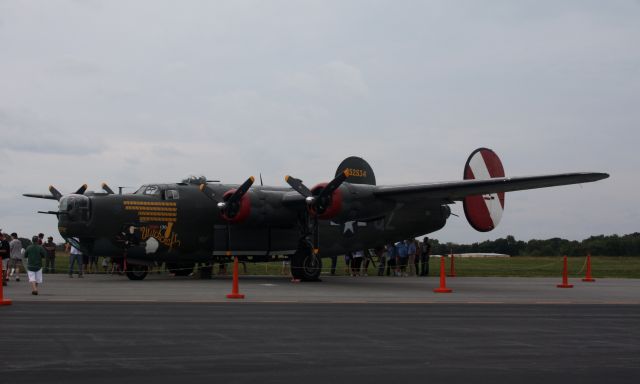 Consolidated B-24 Liberator (NX224J)