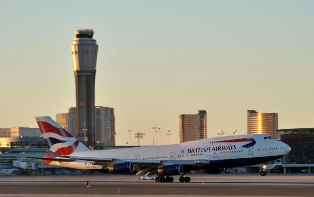 Boeing 747-400 (G-BNLP)