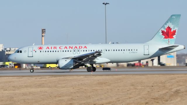 Airbus A320 (C-FNVV)