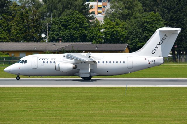 Avro Avroliner (RJ-85) (EI-RJI)