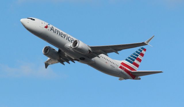 Boeing 737 MAX 8 (N315SD) - Taking off from MIA on the afternoon of the 7th of March, 2021.