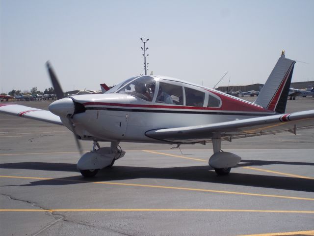 Piper Cherokee (N7850N)