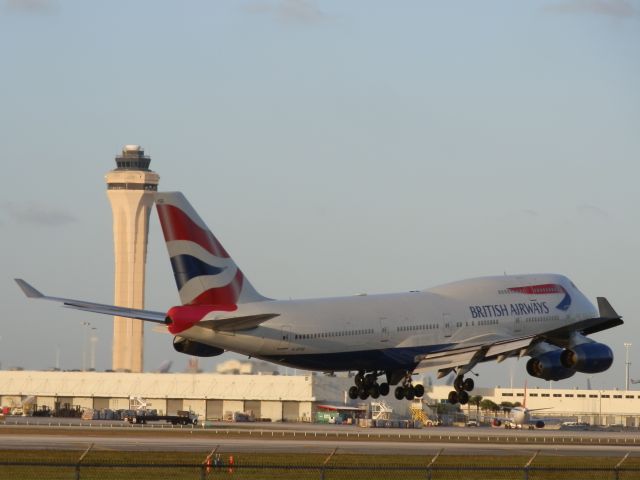 Boeing 747-400 (G-BYGG)