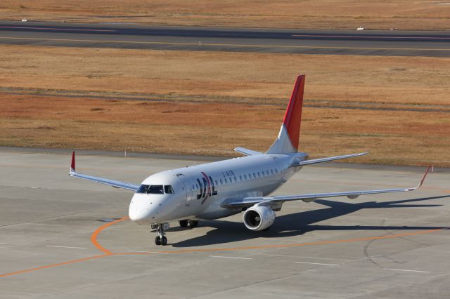 Embraer 170/175 (JA218J)