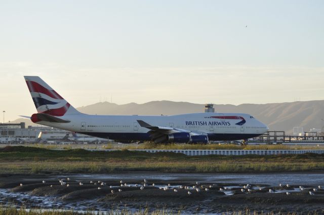 Boeing 747-400 (G-CIVJ) - From 9/3/09, Speedbird 286 has taxiing out.