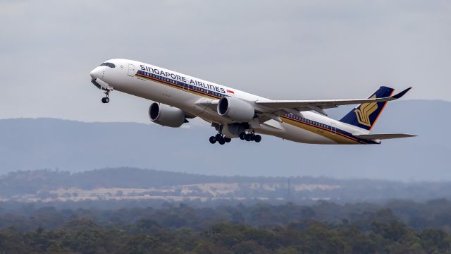 Airbus A350-900 (9V-SHY)