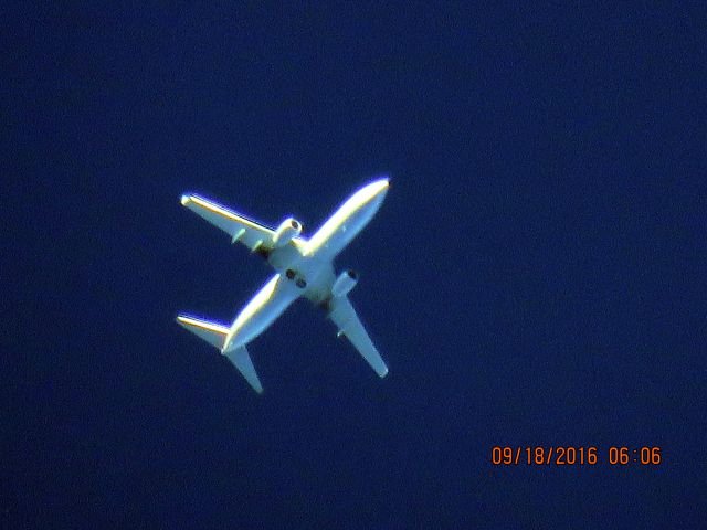 Boeing 737-800 (N830NN)