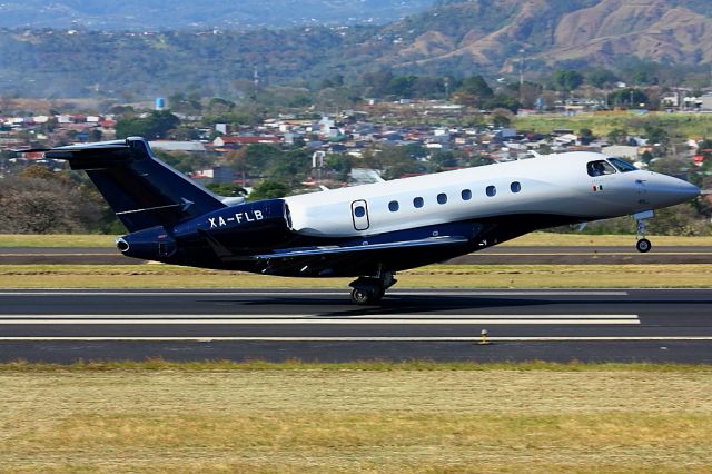 Embraer Legacy 550 (XA-FLB)