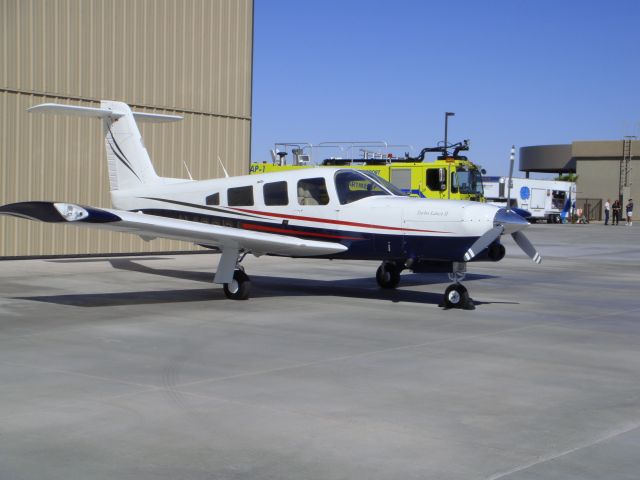 Piper Saratoga (N428RA)